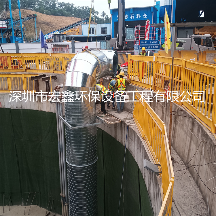深大城際地鐵坂田標(biāo)段隧道通風(fēng)管道安裝工程案例