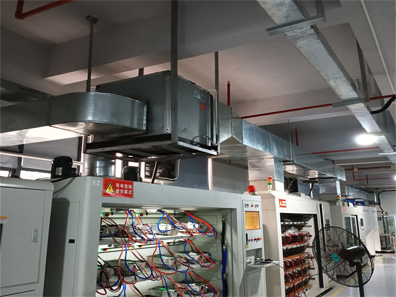 深圳寶安西鄉(xiāng)效能電氣車(chē)間廢氣排煙管道安裝工程案例